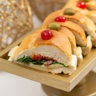 Lanche de Metro - Mussarela de Búfala