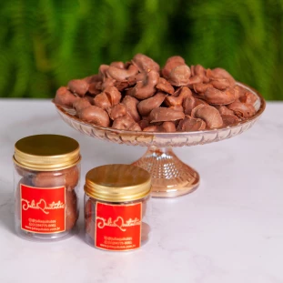 Castanha de Caju Coberta de Chocolate Belga